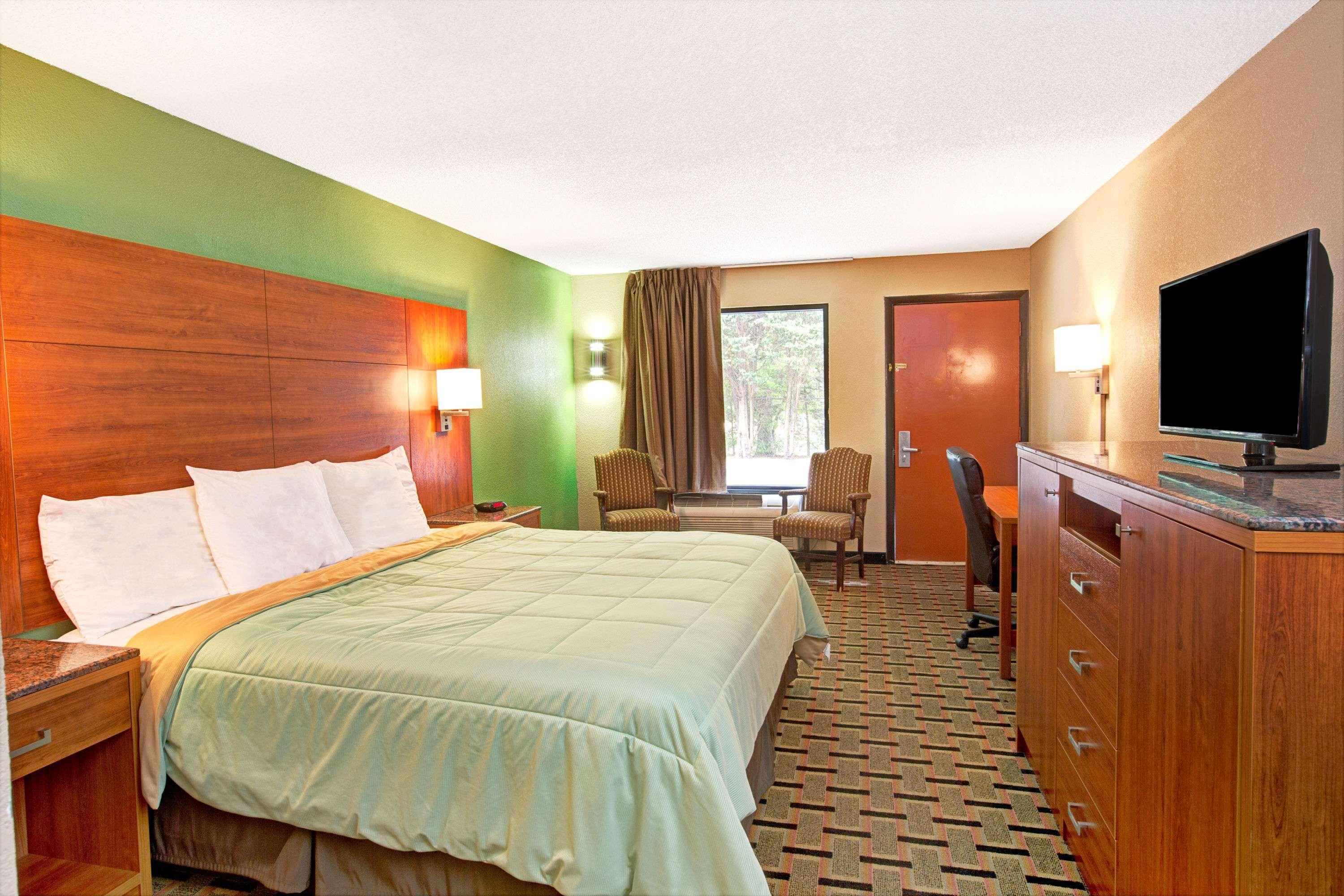 Days Inn Conover/Hickory מראה חיצוני תמונה