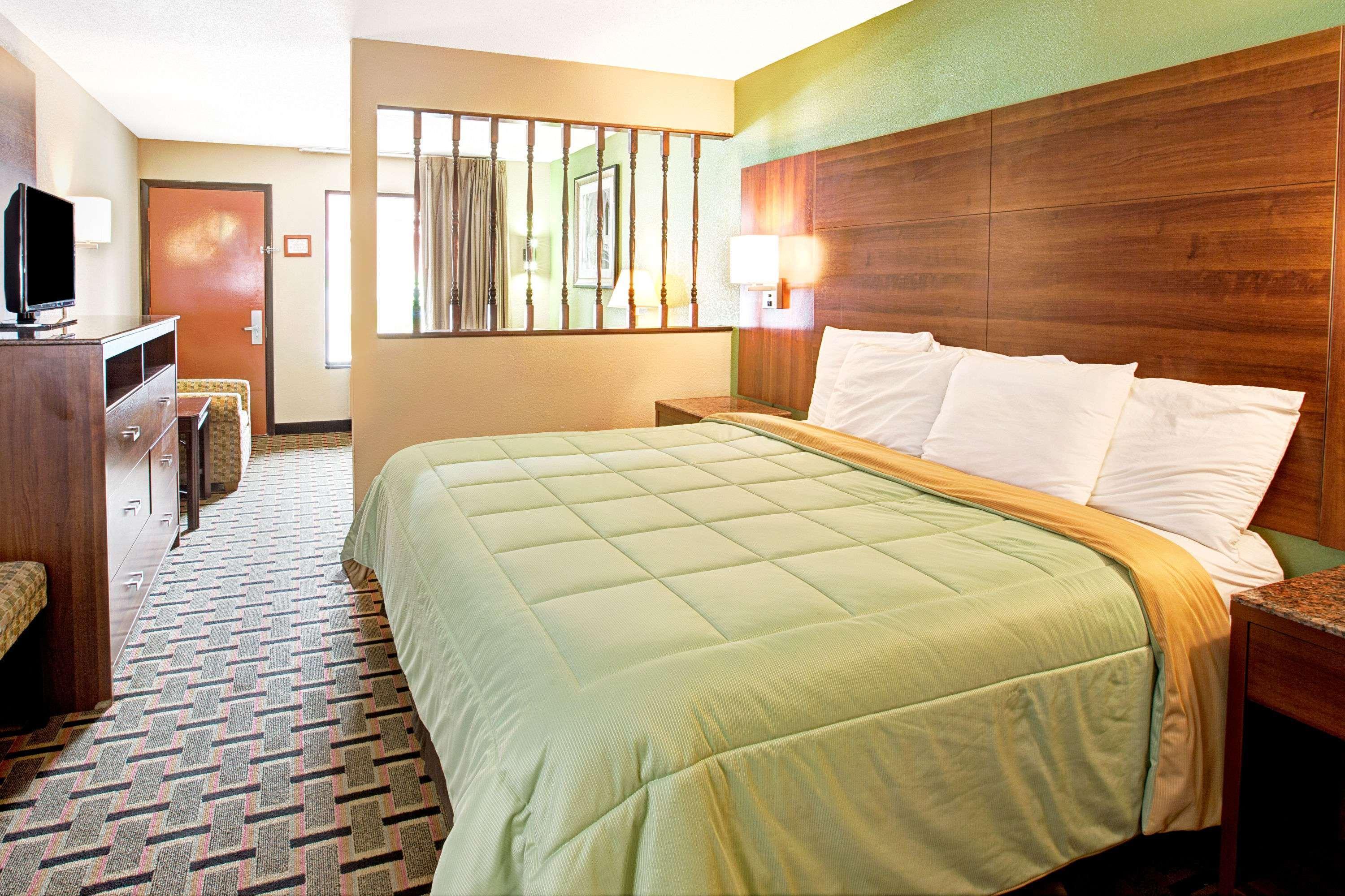 Days Inn Conover/Hickory מראה חיצוני תמונה