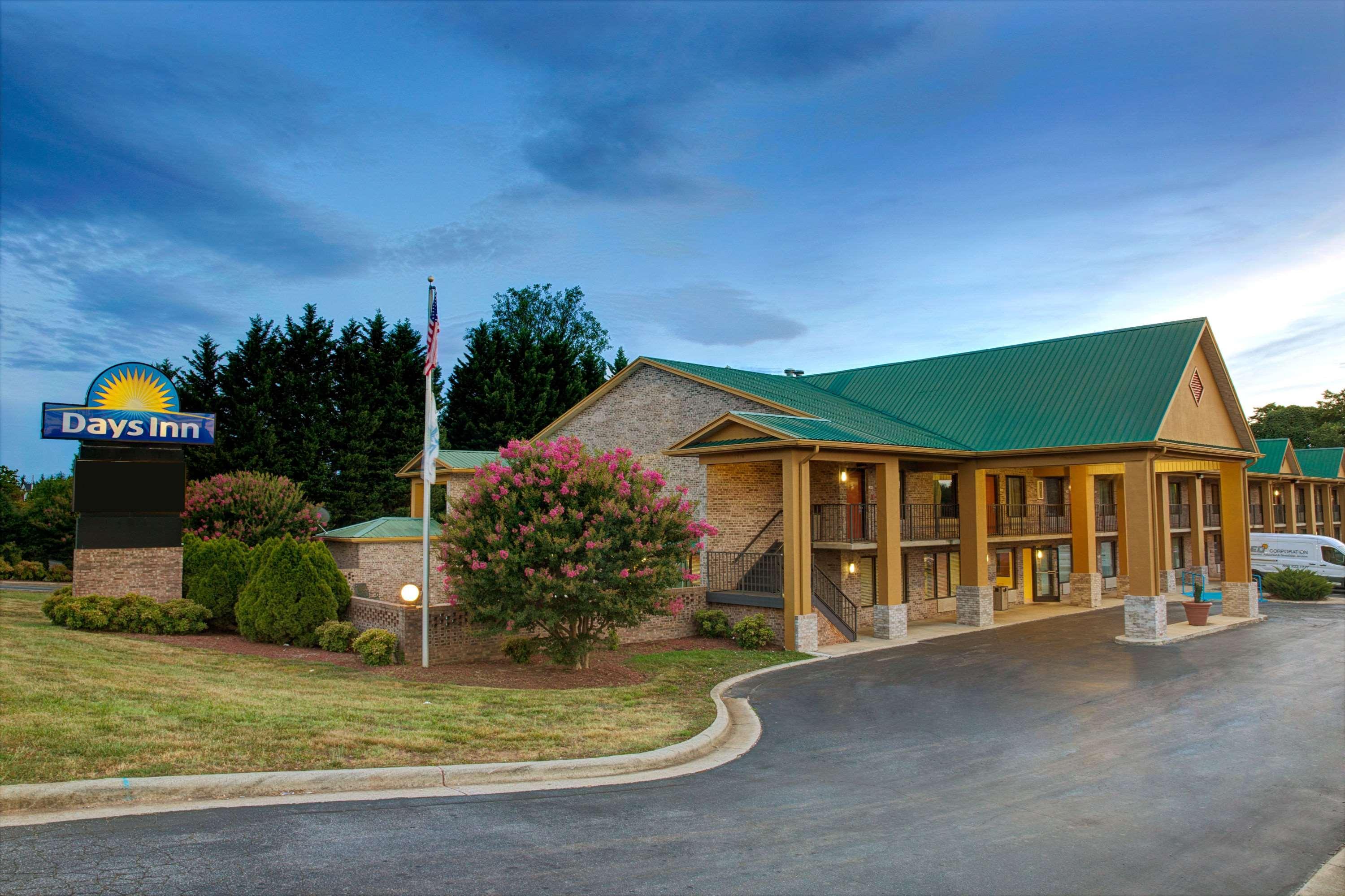 Days Inn Conover/Hickory מראה חיצוני תמונה