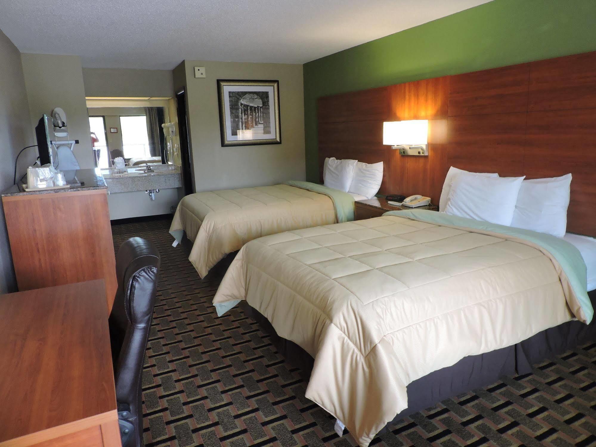 Days Inn Conover/Hickory מראה חיצוני תמונה