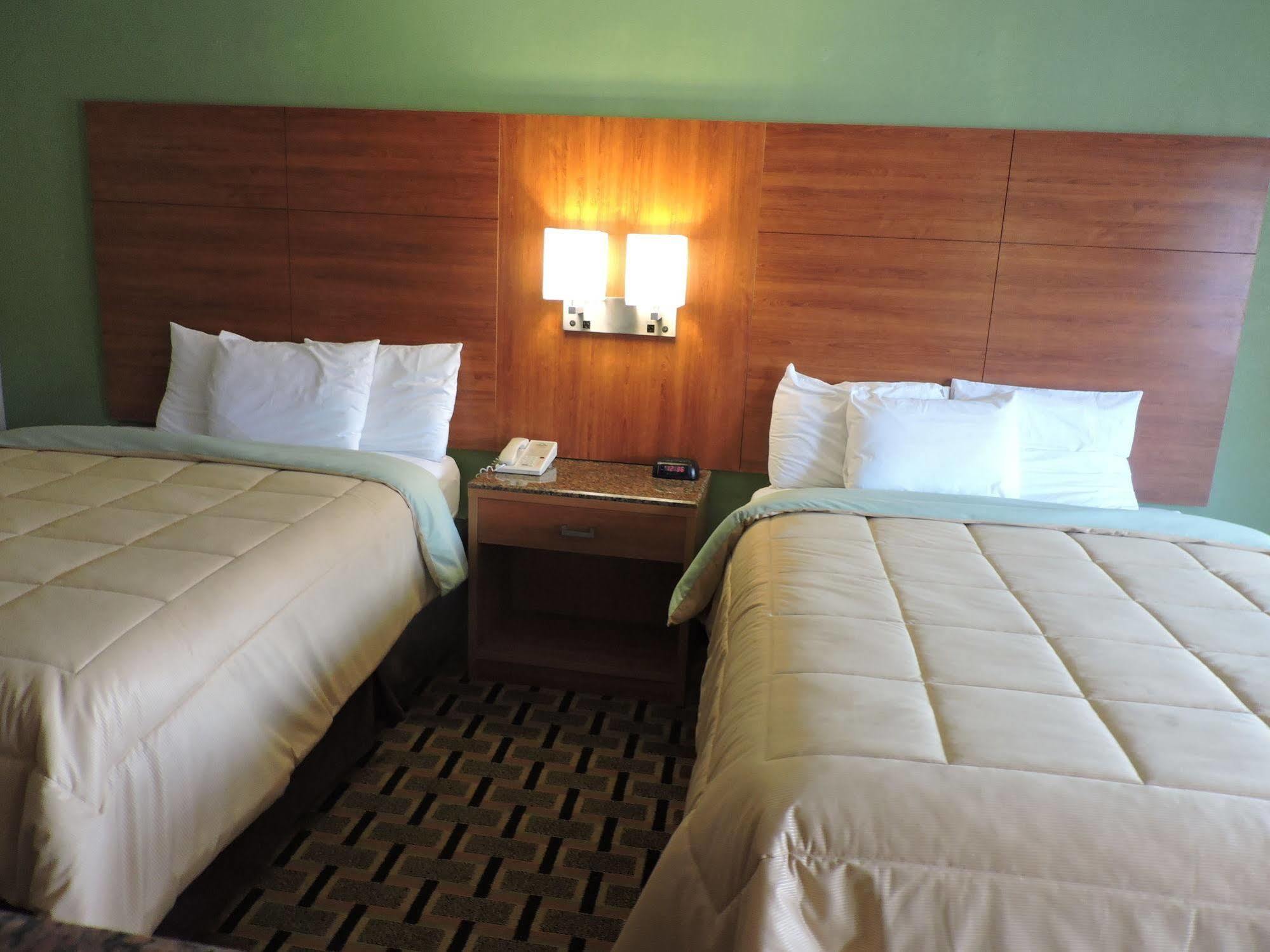 Days Inn Conover/Hickory מראה חיצוני תמונה
